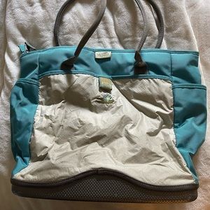 Hard bottomed outdoor tote bag